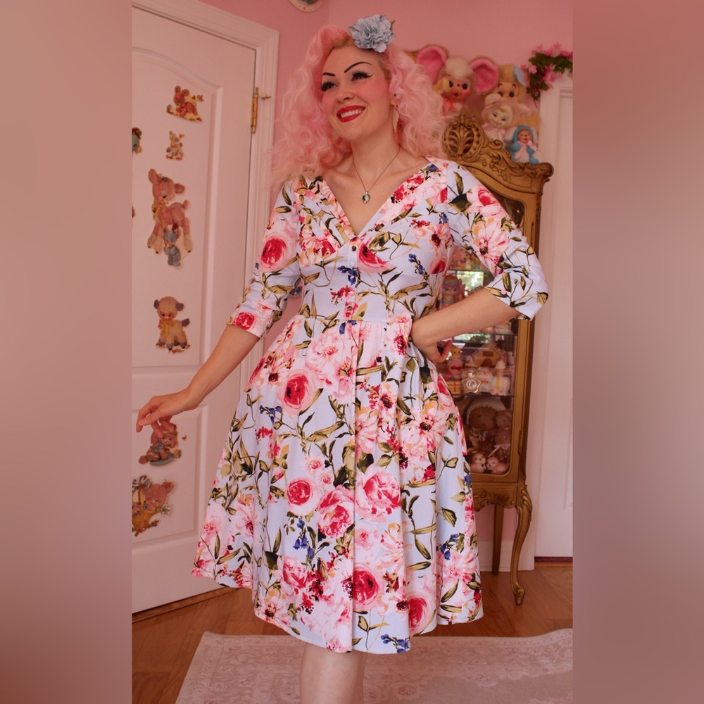Voodoo Vixen blue floral dress sz L